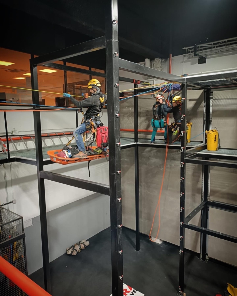 Rescate en Alturas TELCO