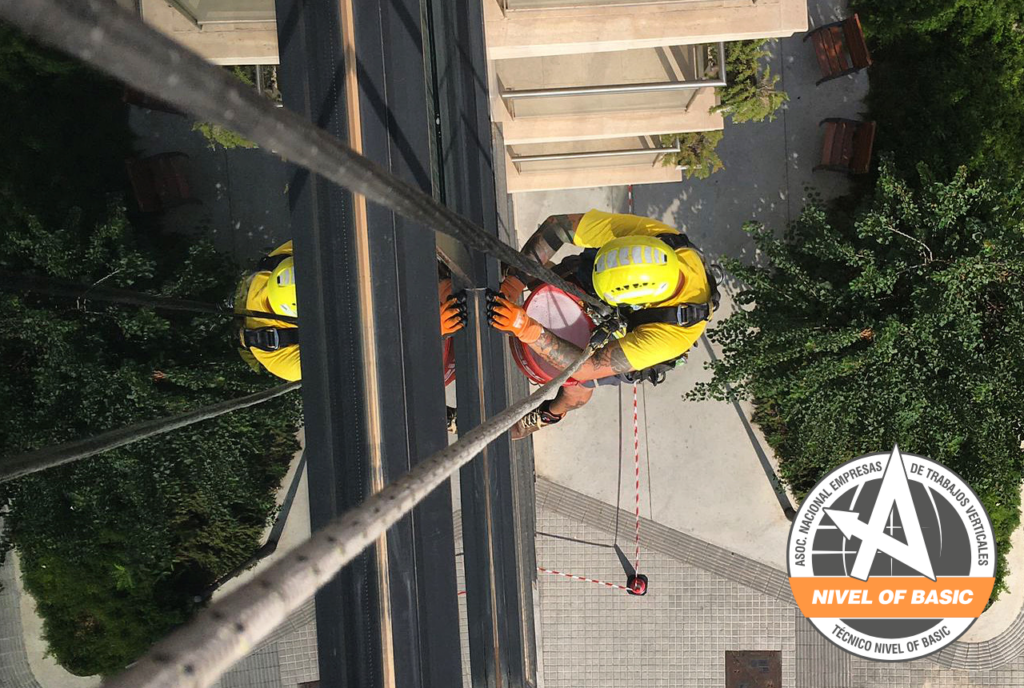 Trabajos Verticales - Curso OF BASIC ANETVA